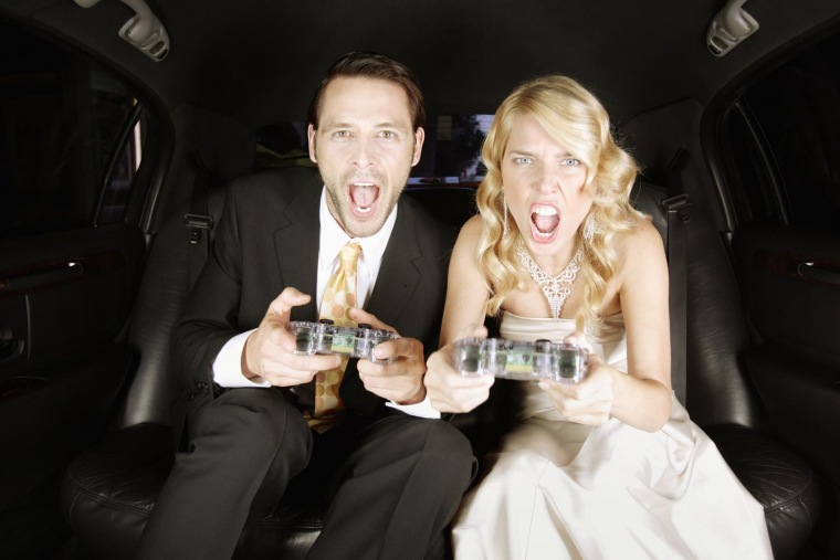 L’industrie du luxe s’intéresse de plus en plus au monde vidéoludique pour conquérir un public plus jeune. crédit photo : Getty Images