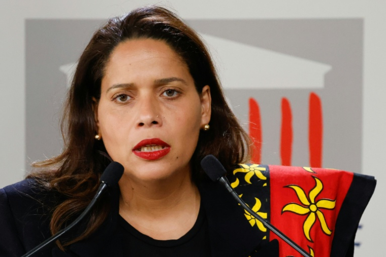 La députée (Liot) de Mayotte Estelle Youssouffa lors d'une conférence de presse à l'Assemblée nationale, à Paris, le 14 janvier 2025 ( AFP / Ludovic MARIN )