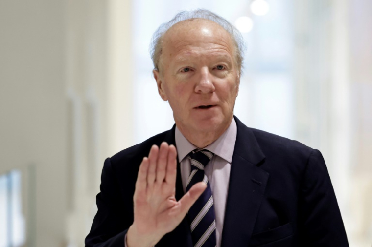 Brice Hortefeux au tribunal judiciaire de Paris, le 10 février 2025 ( AFP / STEPHANE DE SAKUTIN )