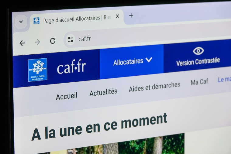 Coup de rabot sur le RSA ? (Crédits photo: ©  Romain P19 - stock.adobe.com)