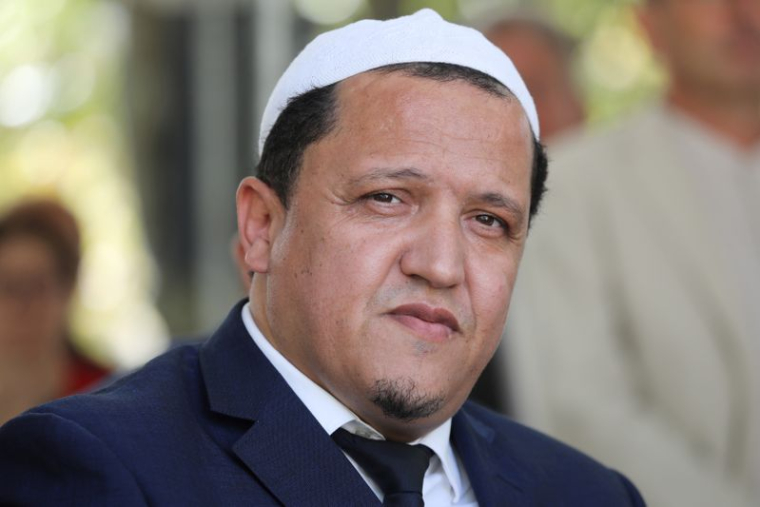 "C'EST PAS BAGDAD ICI, RÉVEILLEZ-VOUS!", S'EMPORTE UN IMAM À CONFLANS-SAINTE-HONORINE