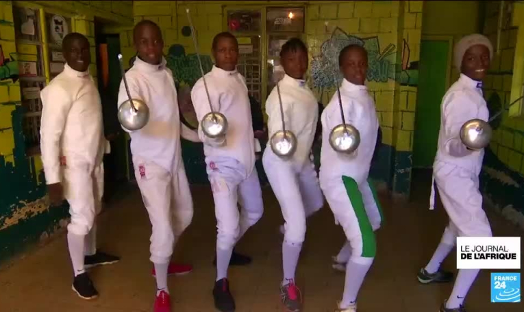 Au Kenya, l'escrime pour s'évader