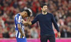 Porto lourde son entraîneur