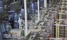 L'usine de transformation du lait Mengniu lors d'une visite organisée pour les médias à Hohhot