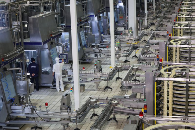 L'usine de transformation du lait Mengniu lors d'une visite organisée pour les médias à Hohhot
