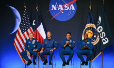 Astronautes de la Nasa, lors d'une conférence de presse, à Houston, Texas, le 9 juin 2026 ( AFP / RONALDO SCHEMIDT )