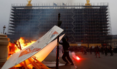 Neuvième jour de grève nationale et de protestation en France contre la réforme des retraites
