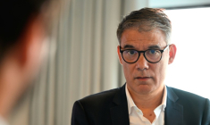 Olivier Faure a été officiellement réélu samedi premier secrétaire du Parti socialiste, à Nancy le 13 juin 2025. ( AFP / Jean-Christophe VERHAEGEN )
