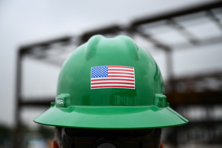 Depuis 2006 et les deux dernières années du mandat de George W. Bush, les politiques étrangères américaines semblent partager un fil conducteur commun : ce qui est bon pour le reste du monde n'est plus forcément bon pour l'Amérique. (crédit :Patrick T. Fallon / AFP)