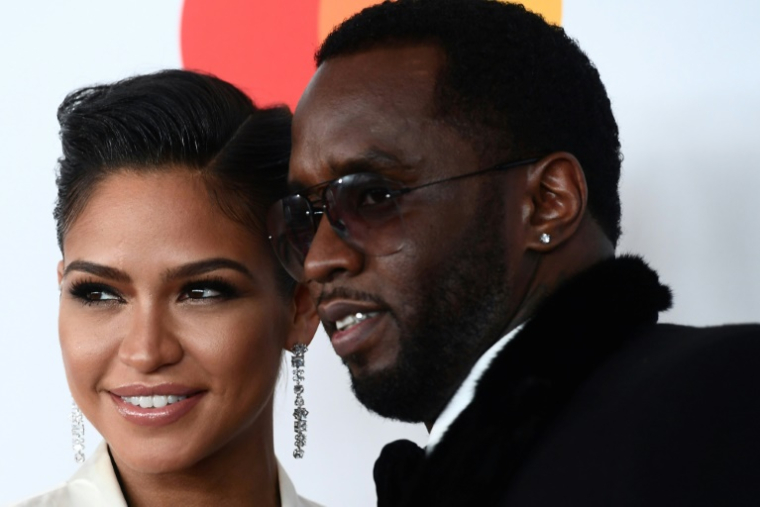Cassie et P. Diddy (Sean Combs) à New York, le 18 janvier 2018 ( AFP / Jewel SAMAD )