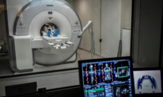 La mortalité en France, causée d'abord par les cancers et les maladies circulatoires, a atteint en 2023 un niveau "historiquement bas" essentiellement lié au reflux du Covid-19 ( AFP / STEPHANE DE SAKUTIN )