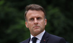 Emmanuel Macron, à Paris, le 2 juillet 2024 ( POOL / AURELIEN MORISSARD )