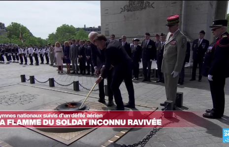 Joe Biden accueilli en grande pompe à Paris : la flamme du soldat inconnu ravivée