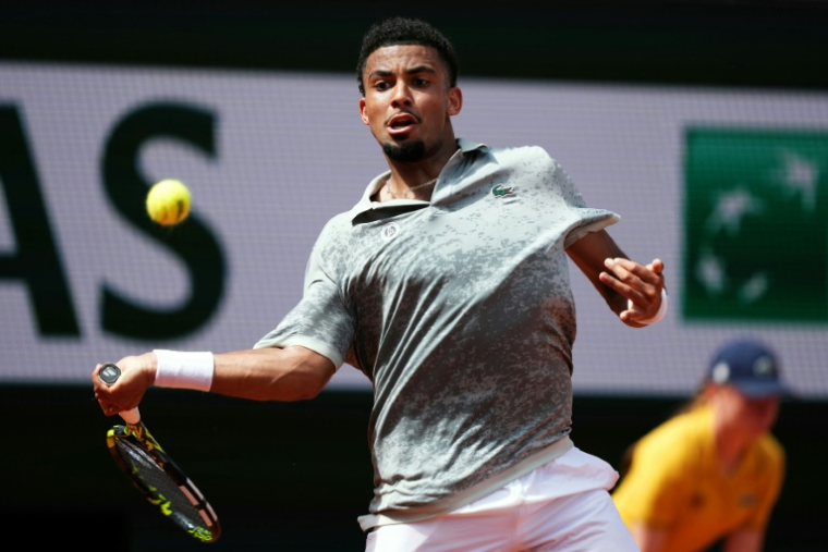 Arthur Fils à Roland-Garros le 29 mai 2025 ( AFP / Dimitar DILKOFF )