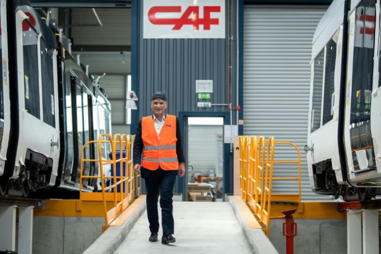 Alain Picard, directeur du constructeur ferroviaire CAF France, filiale du groupe espagnol CAF, à Bagnères-de-Bigorre, le 20 mai 2025 dans les Hautes-Pyrénées ( AFP / Matthieu RONDEL )