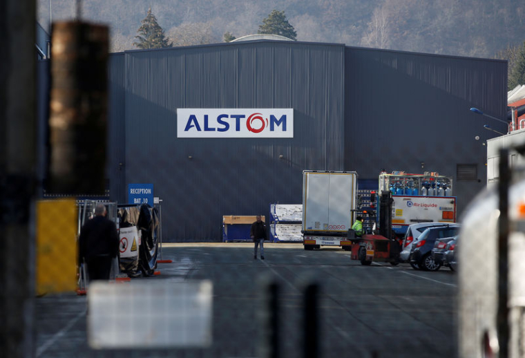 ALSTOM-SIEMENS: LA FRANCE VENT DEBOUT CONTRE LE VETO EUROPÉEN
