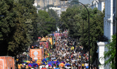 LE CARNAVAL DE NOTTING HILL QUITTE LES RUES POUR INVESTIR LES ÉCRANS