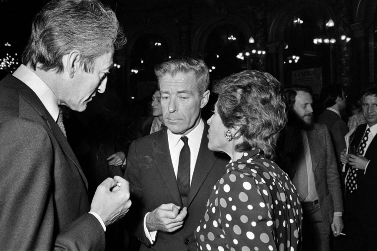 Philippe Grumbach (gauche), Jean-Jacques Servan-Schreiber et Françoise Giroud à Paris, le 6 ai 1973. ( AFP / STAFF )