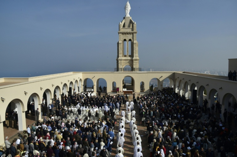 Cérémonie de béatification des sept moines de Tibhirine décapités et de 12 autres religieux tués durant la guerre civile, à la chapelle Notre-Dame de Santa Cruz, le 8 décembre 2018 à Oran, dans le nord de l'Algérie ( AFP / RYAD KRAMDI )