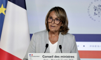 La porte-parole du gouvernement Sophie Primas lors d'une conférence de presse à l'issue du Conseil des ministres, le 27 août 2025 à Paris ( AFP / STEPHANE DE SAKUTIN )