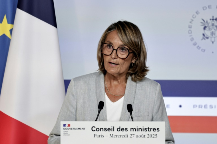 La porte-parole du gouvernement Sophie Primas lors d'une conférence de presse à l'issue du Conseil des ministres, le 27 août 2025 à Paris ( AFP / STEPHANE DE SAKUTIN )