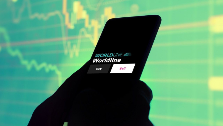 Worldline sur un smartphone (crédit photo : Adobe Stock / )