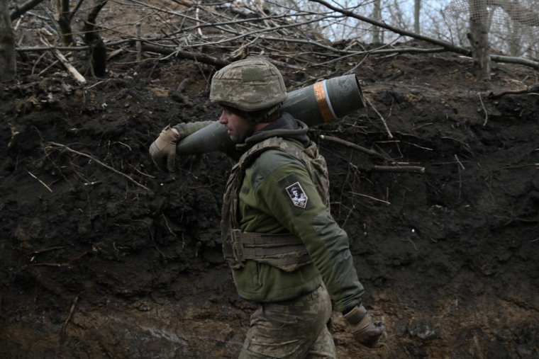 Un militaire ukrainien dans la région de Donetsk, en Ukraine, le 6 janvier 2025. ( AFP / GENYA SAVILOV )