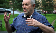 L'opposant russe Boris Nadejdine lors d'un entretien avec l'AFP à Dolgoproudny, dans la banlieue de Moscou, le 15 juillet 2026 ( AFP / Alexander NEMENOV )