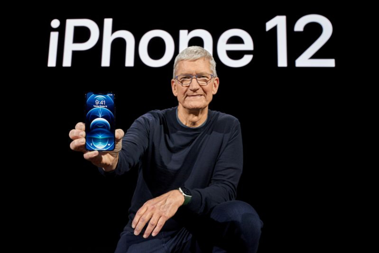 APPLE DÉVOILE L'IPHONE 12, COMPATIBLE AVEC LA 5G