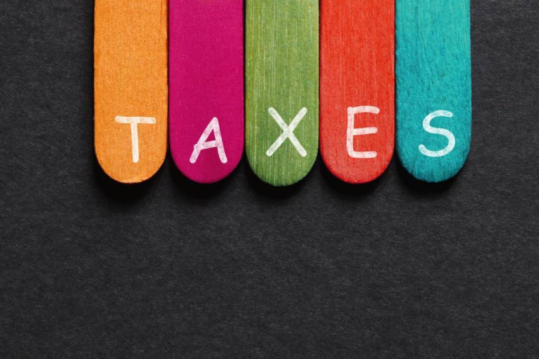 Prélèvement à la source : comment choisir son taux ? / iStock.com - tolgart