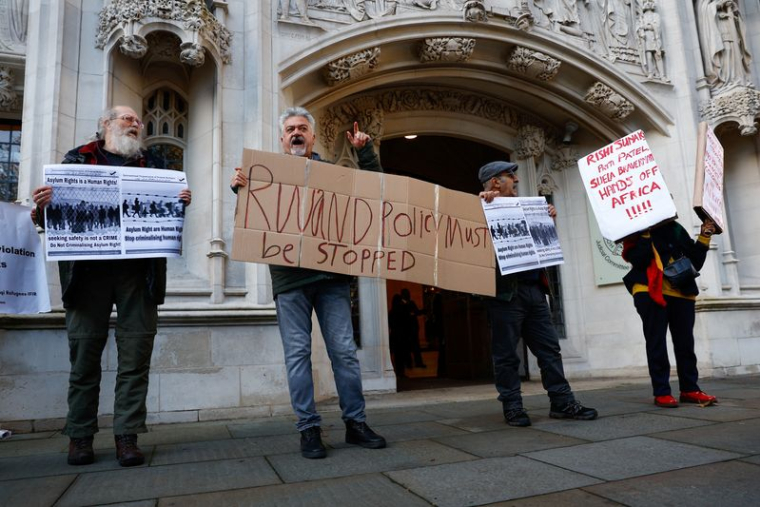 La Cour suprême du Royaume-Uni a confirmé l'illégalité d'un projet du gouvernement d'expulser des migrants vers le Rwanda