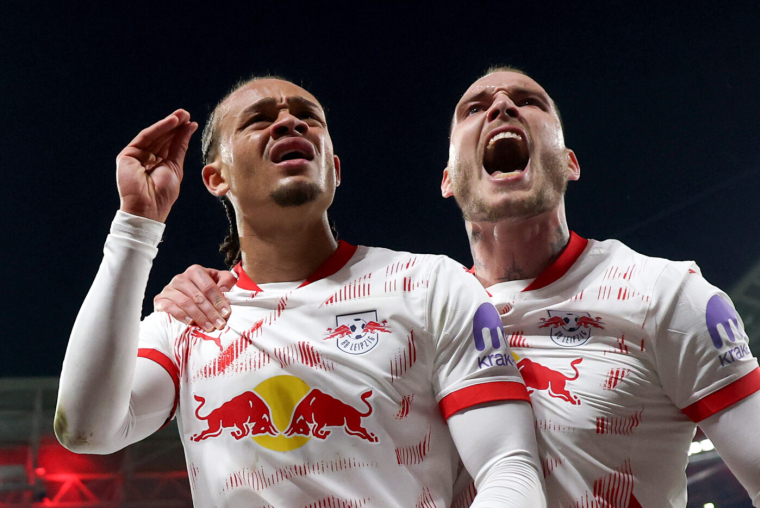 Xavi Simons et Loïs Openda enfoncent Dortmund avec Leipzig