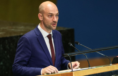 Jean-Noël Barrot, ministre français de l'Europe et des Affaires étrangères, s'adresse au "Sommet du futur" au siège des Nations Unies à New York