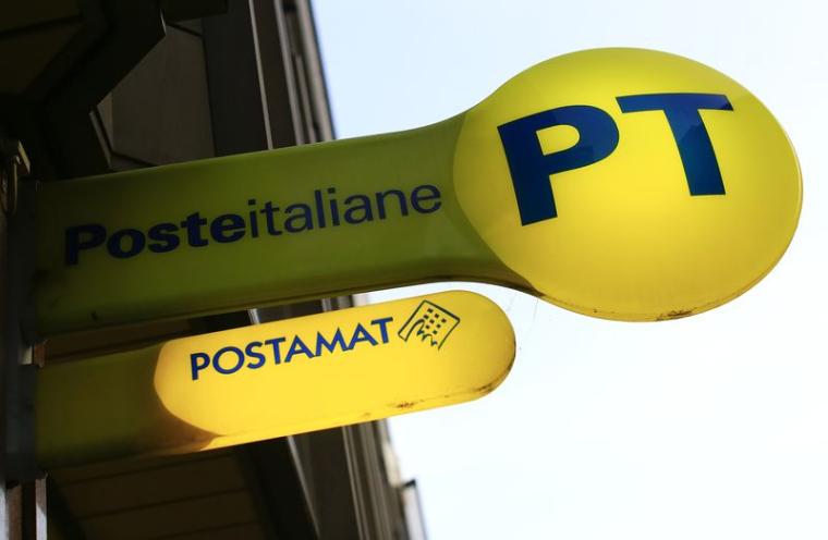 Le logo de Poste Italiane à Rome