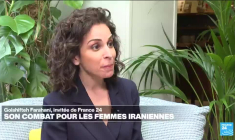 Golshifteh Farahani : le régime iranien "est un monstre sans jambes, il ne peut plus marcher"