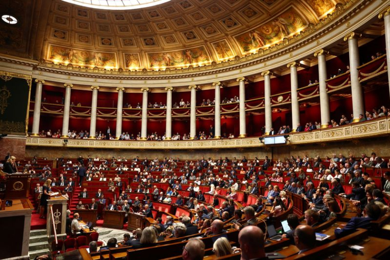Le Parlement français se prononce sur le projet de loi relatif à la fin de vie à Paris