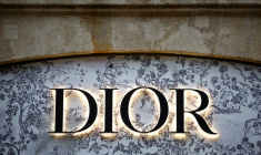 Logo de la marque de mode Dior à Paris
