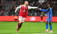 Brest fait le show contre Auxerre, Le Havre respire, Metz toujours dernier