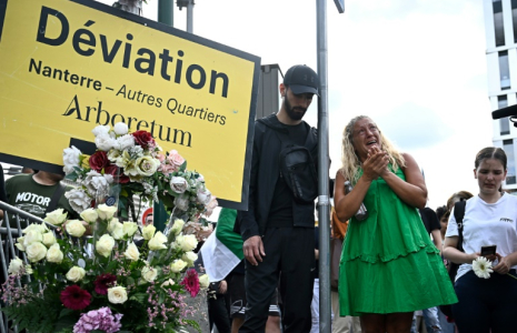 Mounia Merzouk, la mère de Nahel, à Nanterre le 27 juin 2025 ( AFP / JULIEN DE ROSA )