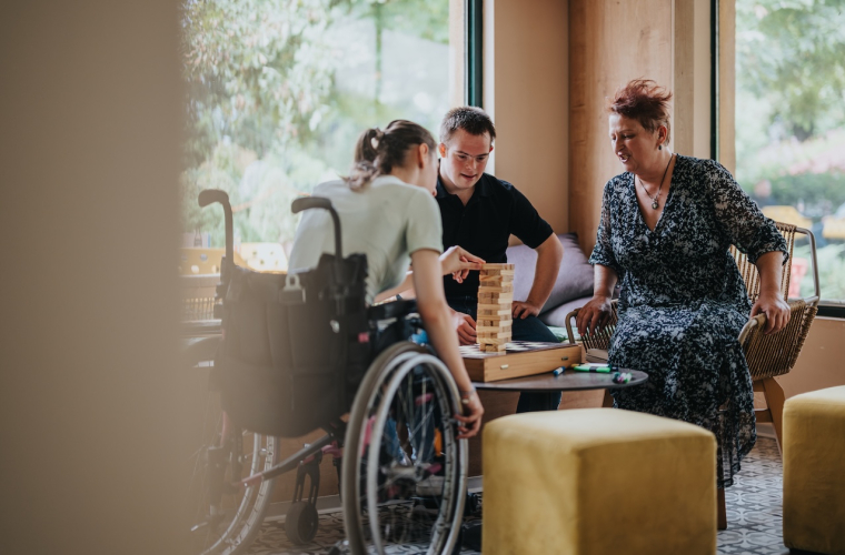 On peut être reconnu comme invalide par la Sécurité sociale sans pour autant être indemnisé par son assureur ( Crédits photo: © qunica.com  - stock.adobe.com)