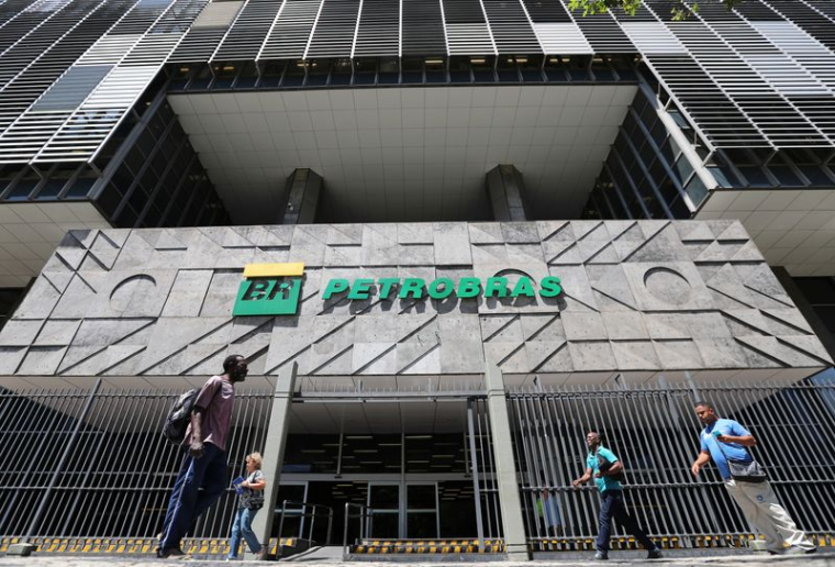 BRÉSIL: BOLSONARO A DÉCIDÉ DE NOMMER UN NOUVEAU PRÉSIDENT CHEZ PETROBAS