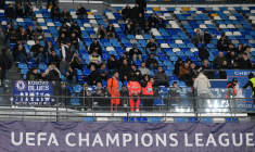 « Section des champions du monde » : les fans de Chelsea chambrent ceux du PSG