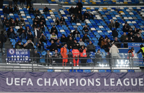 « Section des champions du monde » : les fans de Chelsea chambrent ceux du PSG