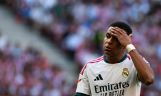 Kylian Mbappé surprend son monde et... parle du Ballon d'or