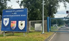 L'entrée de la base aérienne allemande de Cologne-Wahn à côté de l'aéroport de Cologne-Bonn