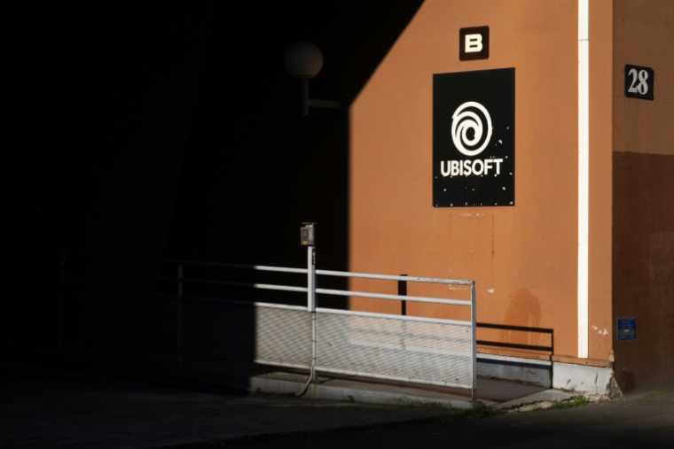 Un assassin qui a fait du bien: l'éditeur de jeux vidéo Ubisoft devrait dévoiler mercredi des résultats annuels "à l'équilibre", sauvés in extremis par le dernier volet de sa série phare "Assassin's Creed" ( AFP / Martin LELIEVRE )