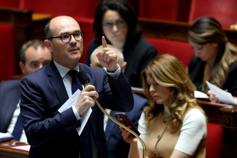 Le ministre délégué chargé de l'Industrie Sébastien Martin, à l'Assemblée nationale, le 3 juin 2026 ( AFP / Xavier GALIANA )