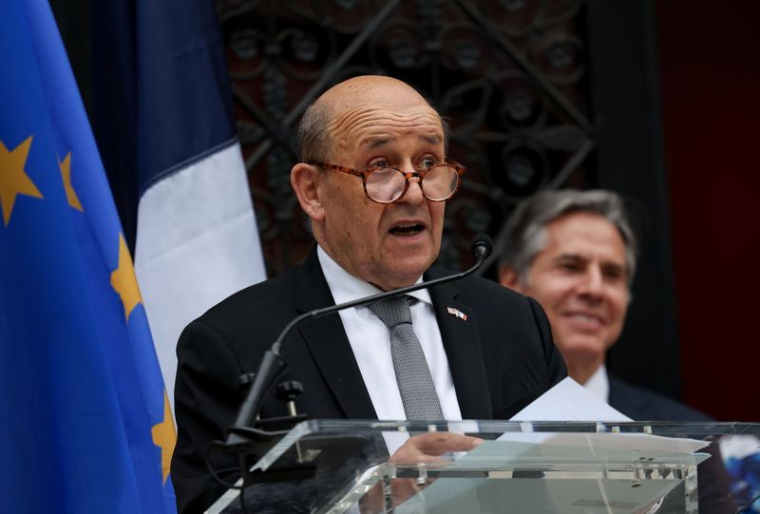LA FRANCE RAPPELLE SES AMBASSADEURS AUX ETATS-UNIS ET EN AUSTRALIE