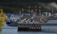 Photo d'archive du terminal de pétrole Kozmino sur la rive de la baie de Nakhodka