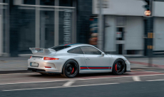 Porsche 911 GTS (crédit photo : Unsplash / Kaung Sithu )